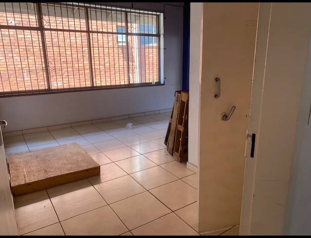 210M² OFFICE TO LET IN PINETOWN CENTRAL